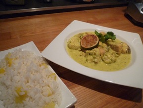 Curry de poisson et riy à l'ananas